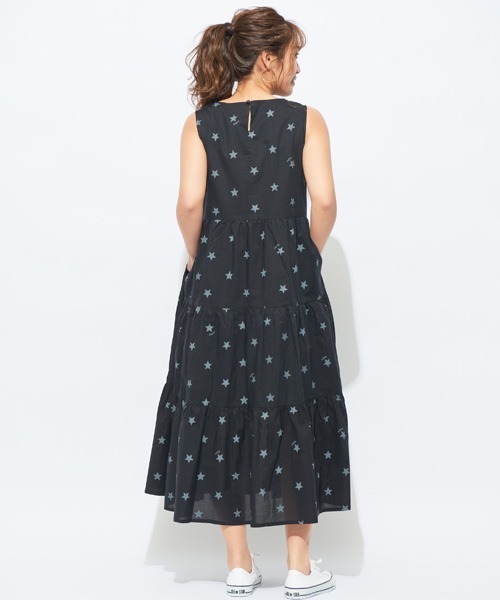 BABYDOLL（ベビードール）の「親子お揃い 星柄ティアードワンピース 4160A（ワンピース・レディース・ベージュ/ブラック/パープル・FREE）」の9枚目の写真