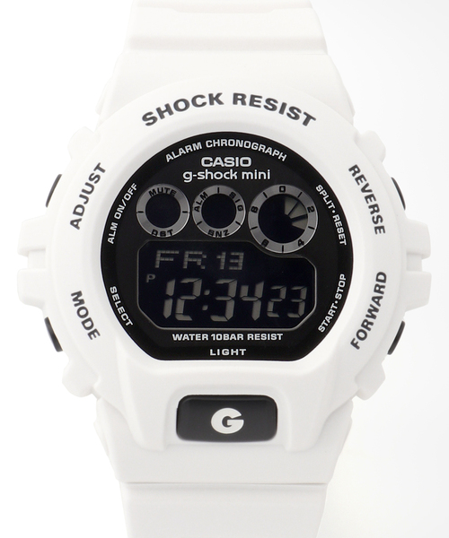 G-SHOCK(ジーショック)の「【CASIO / カシオ】GMN-691-7AJF(デジタル腕時計・レディース・ホワイト・FREE)」の2枚目の写真