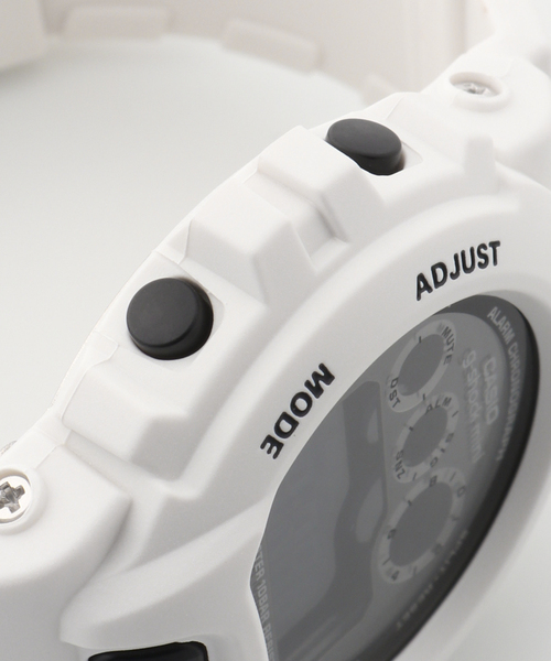 G-SHOCK(ジーショック)の「【CASIO / カシオ】GMN-691-7AJF(デジタル腕時計・レディース・ホワイト・FREE)」の4枚目の写真