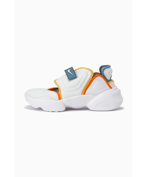 NIKE（ナイキ）の「(NIKE)ナイキ　アクア　リフト（スニーカー・レディース・ホワイト/ベージュ・23/25.0/26.0/24.0）」の5枚目の写真