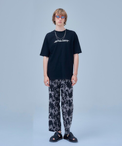 UNITED TOKYO(ユナイテッドトウキョウ)の「リーフプリントスラックス(スラックス・メンズ・ブラウン/グレー・1/2/3)」の3枚目の写真