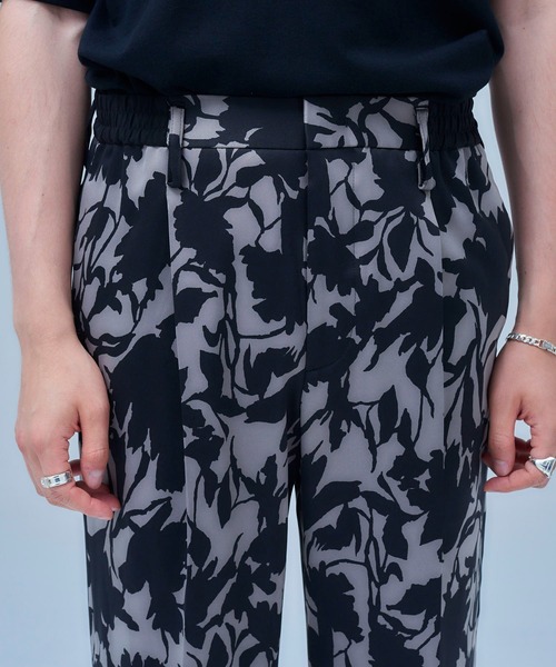 UNITED TOKYO(ユナイテッドトウキョウ)の「リーフプリントスラックス(スラックス・メンズ・ブラウン/グレー・1/2/3)」の19枚目の写真