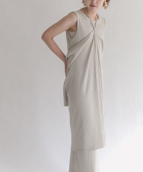 KBF（ケイビーエフ）の「マルチウェイランダムリブセットワンピース（ワンピース・レディース・チャコールグレー/ベージュ/ミント・ONE）」の8枚目の写真