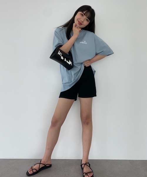 emutto（エミュット）の「【オリジナル】emuttoﾛｺﾞ ｵｰﾊﾞｰTｼｬﾂ（Tシャツ/カットソー・レディース・ホワイト/チャコールグレー/ブルー・FREE）」の8枚目の写真