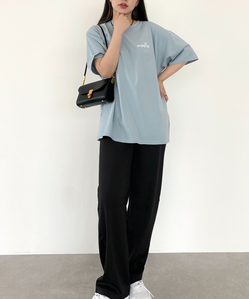 emutto（エミュット）の「【オリジナル】emuttoﾛｺﾞ ｵｰﾊﾞｰTｼｬﾂ（Tシャツ/カットソー・レディース・ホワイト/チャコールグレー/ブルー・FREE）」の14枚目の写真