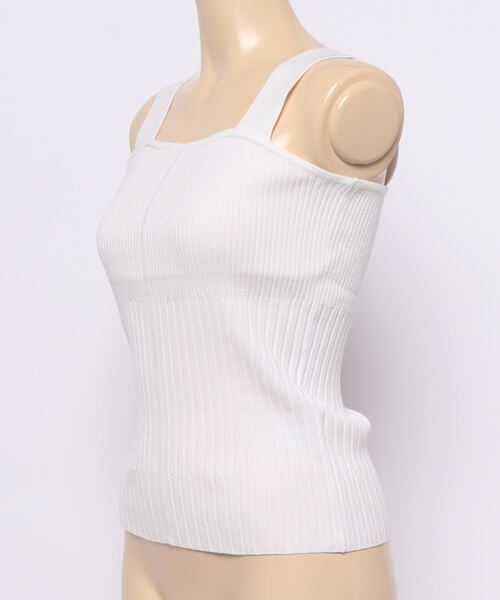 PAGEBOY(ページボーイ)の「ランダムリブニットタンク(ニット/セーター・レディース・ブラック/グレー/オフホワイト/イエロー/インディゴブルー・FREE)」の6枚目の写真