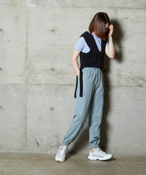 lautreamont BLEUBLANC（ロートレアモンブルーブラン）の「<lautreamont BLEUBLANC>リランチェツイルカーゴパンツ（その他パンツ・レディース・ホワイト/ブラック/カーキ・11号/9号/7号）」の14枚目の写真