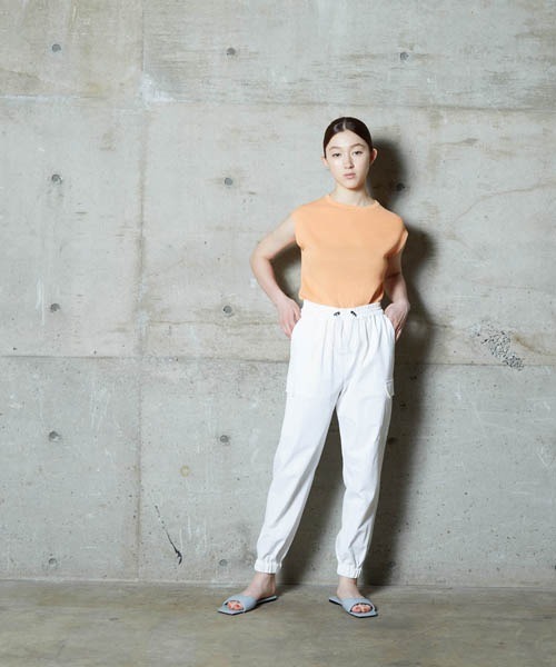 lautreamont BLEUBLANC（ロートレアモンブルーブラン）の「<lautreamont BLEUBLANC>リランチェツイルカーゴパンツ（その他パンツ・レディース・ホワイト/ブラック/カーキ・11号/9号/7号）」の16枚目の写真