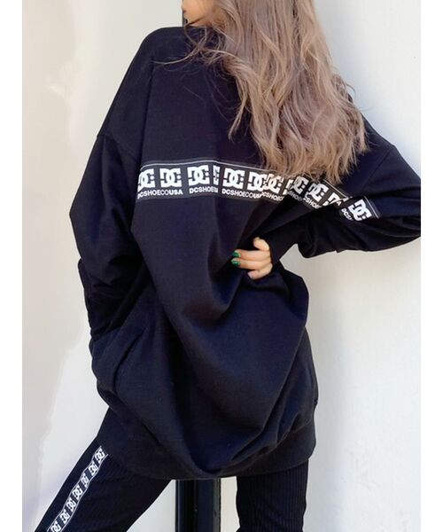 DC(ディーシー)の「DC×GYDA original design BACKLINE プルオーバー(Tシャツ/カットソー・レディース・オフホワイト/ブラック/ベージュ/カーキ・FREE)」の3枚目の写真