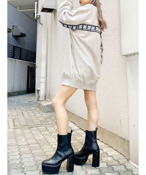 DC(ディーシー)の「DC×GYDA original design BACKLINE プルオーバー(Tシャツ/カットソー・レディース・オフホワイト/ブラック/ベージュ/カーキ・FREE)」の20枚目の写真