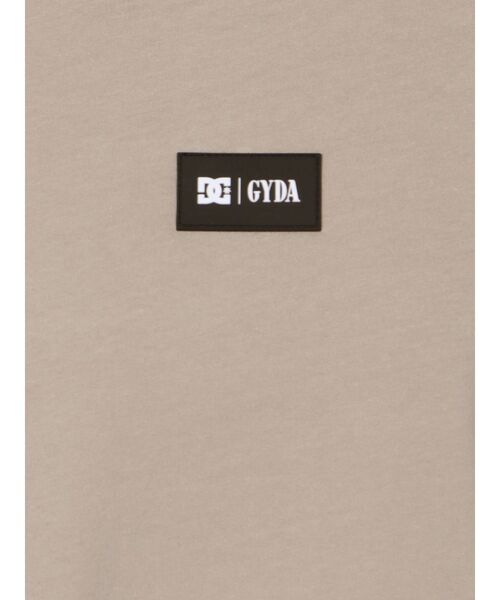 DC(ディーシー)の「DC×GYDA original design BACKLINE プルオーバー(Tシャツ/カットソー・レディース・オフホワイト/ブラック/ベージュ/カーキ・FREE)」の10枚目の写真