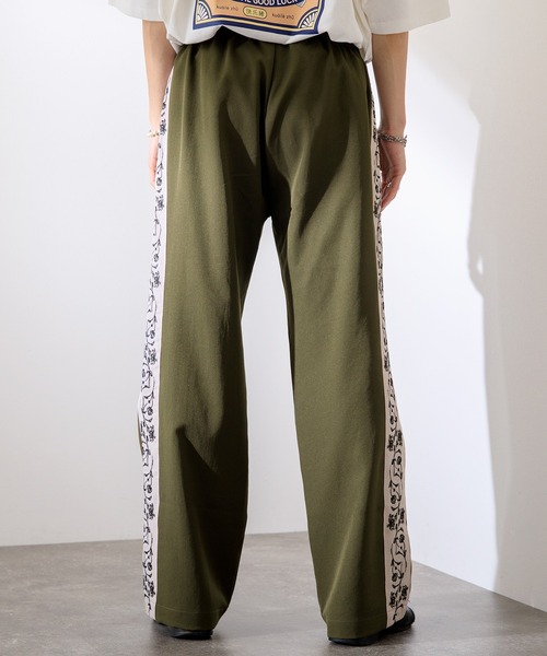 Adoon plain(アドーンプレーン)の「【Adoon plain】刺繍ラインパンツ(その他パンツ・メンズ・ブラック/カーキ・MEDIUM/LARGE)」の19枚目の写真