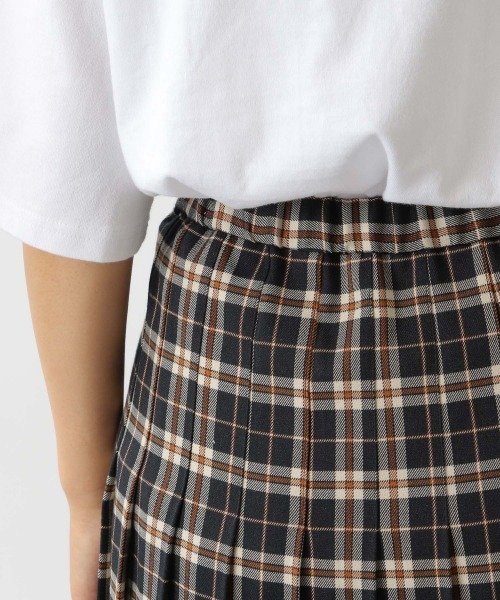RAGEBLUE（レイジブルー）の「タータンチェックキルトスカート/214783（スカート・レディース・ブラック/グリーン・FREE）」の16枚目の写真