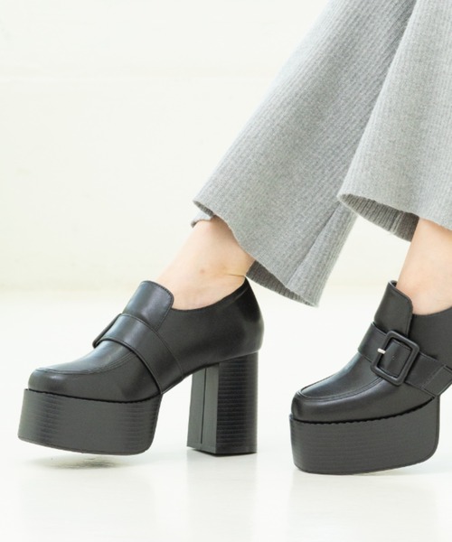 Noubel Voug Relax（ヌーベルヴォーグリラックス）の「厚底 チャンキーヒール ローファー（パンプス・レディース・パイソン/ブラック・S/3L/LL/M/L）」の2枚目の写真