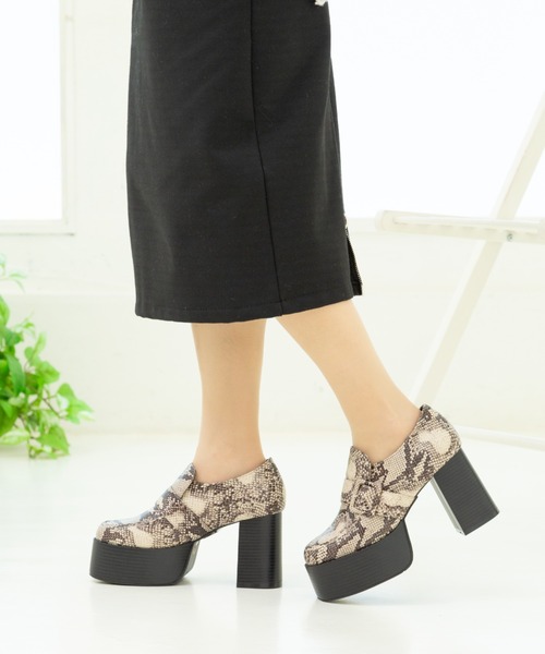 Noubel Voug Relax（ヌーベルヴォーグリラックス）の「厚底 チャンキーヒール ローファー（パンプス・レディース・パイソン/ブラック・S/3L/LL/M/L）」の8枚目の写真