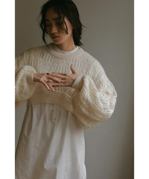 CASA FLINE（カーサフライン）の「ボリュームスリーブクロシェトップス（ニット/セーター・レディース・ホワイト・FREE）」の4枚目の写真