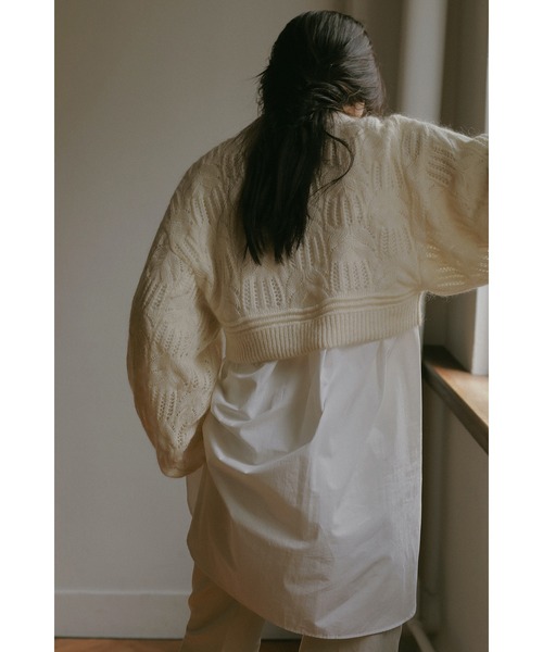 CASA FLINE（カーサフライン）の「ボリュームスリーブクロシェトップス（ニット/セーター・レディース・ホワイト・FREE）」の8枚目の写真