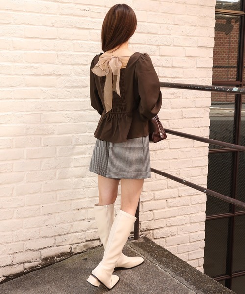 one after another NICE CLAUP（ワンアフターアナザーナイスクラップ）の「バックリボンペプラムブラウス（シャツ/ブラウス・レディース・グレー/その他1/その他2/ブラウン・FREE）」の6枚目の写真