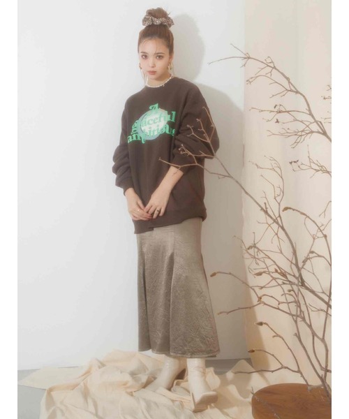 CALNAMUR(カルナムール)の「サテンマーメイドスカート(スカート・レディース・カーキ/ブルー・FREE)」の4枚目の写真