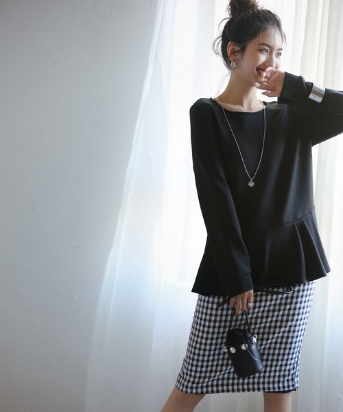 SAISON DE PAPILLON(セゾンドパピヨン)の「ペプラムシルエットカットソー(Tシャツ/カットソー・レディース・ブラック/ホワイト・M/L)」の21枚目の写真