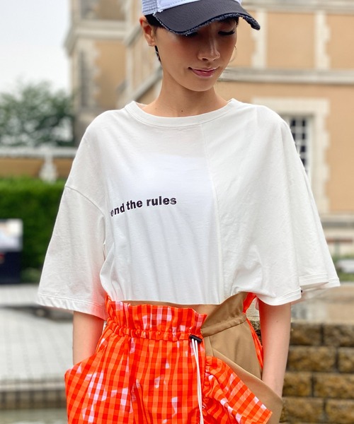 FLUMOR(フラマー)の「ワンポイントロゴデザインTee(Tシャツ/カットソー・レディース・ブラック/オフホワイト・38)」の2枚目の写真