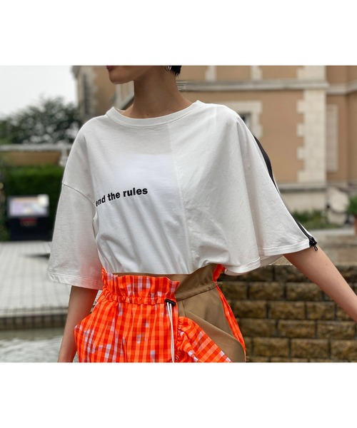 FLUMOR(フラマー)の「ワンポイントロゴデザインTee(Tシャツ/カットソー・レディース・ブラック/オフホワイト・38)」の8枚目の写真