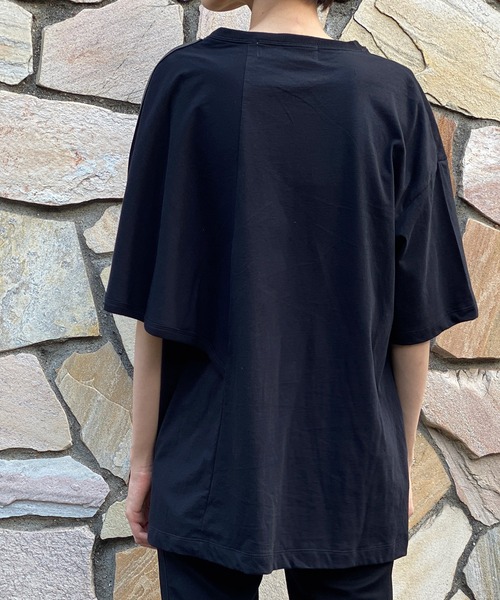 FLUMOR(フラマー)の「ワンポイントロゴデザインTee(Tシャツ/カットソー・レディース・ブラック/オフホワイト・38)」の20枚目の写真