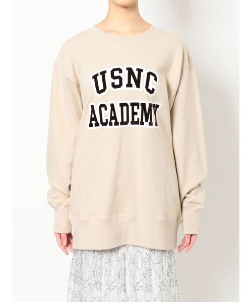 MERCURYDUO（マーキュリーデュオ）の「カレッジプリントスウェット（スウェット・レディース・ベージュ/オフホワイト・FREE）」の4枚目の写真