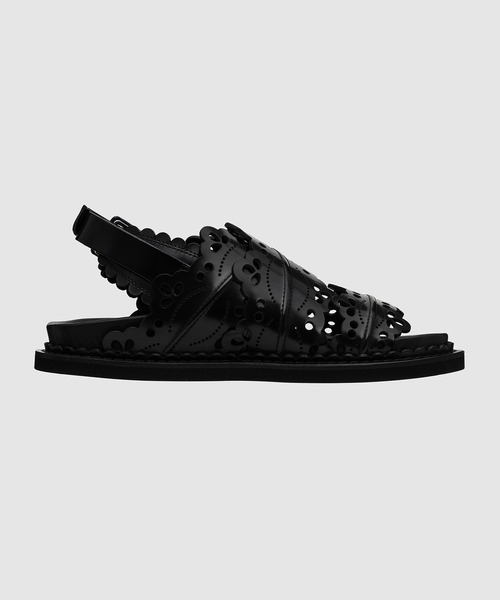 Simone Rocha（シモーネロシャ）の「15MM LASERCUT FRILL THICK STRAP SANDAL（サンダル・レディース・ブラック・38/36/37）」の2枚目の写真