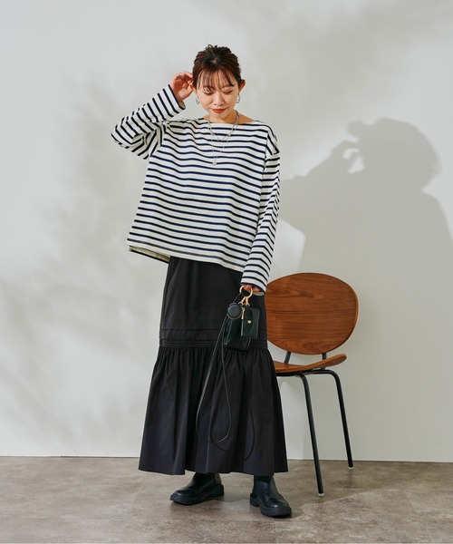 DouDou（ドゥドゥ）の「タックフレアスカート（スカート・レディース・オフホワイト/ブラック・FREE）」の4枚目の写真