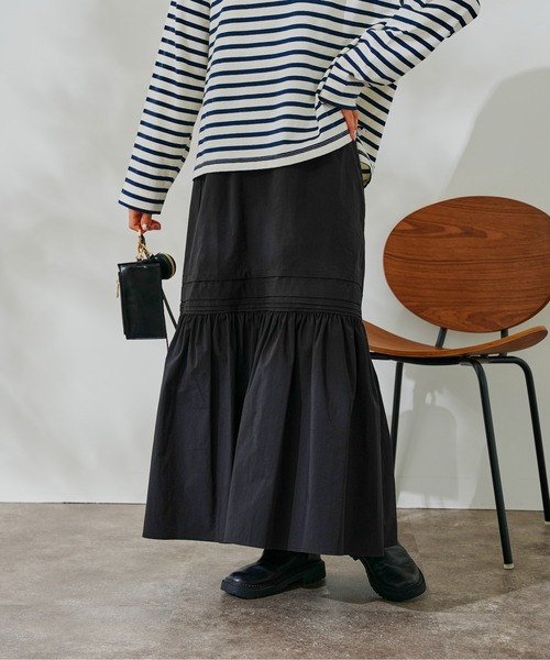 DouDou（ドゥドゥ）の「タックフレアスカート（スカート・レディース・オフホワイト/ブラック・FREE）」の8枚目の写真