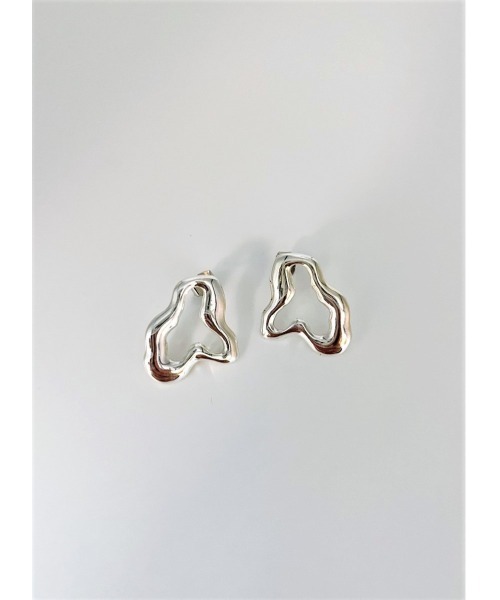 ぐねぐね艶カラーピアス ピアス 両耳用 Mou モウ のファッション通販 Zozotown