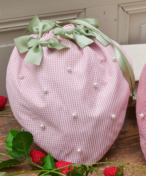 イチゴ巾着ポーチ ポーチ Maison De Fleur メゾンドフルール のファッション通販 Zozotown