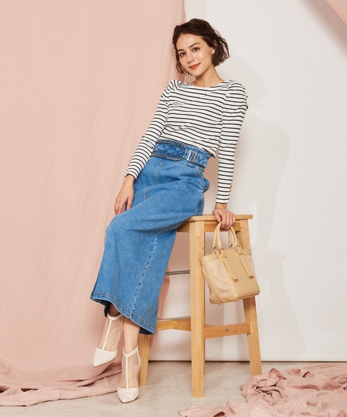 NOELA(ノエラ)の「デザインベルトタイトデニムスカート(デニムスカート・レディース・ダークインディゴブルー/インディゴブルー/オフホワイト・M/S)」の6枚目の写真