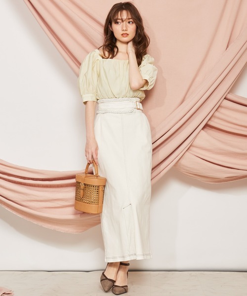 NOELA(ノエラ)の「デザインベルトタイトデニムスカート(デニムスカート・レディース・ダークインディゴブルー/インディゴブルー/オフホワイト・M/S)」の13枚目の写真