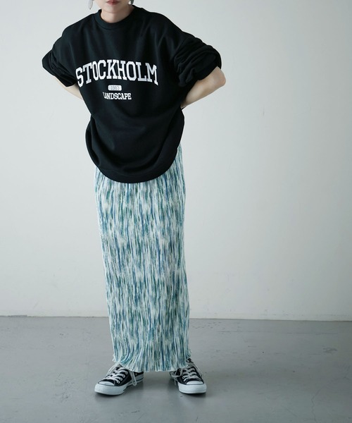 etoll.(エトル)の「裏毛カレッジロゴスウェット mtm(スウェット・レディース・オートミール/ブルー/ブラック・FREE)」の1枚目の写真