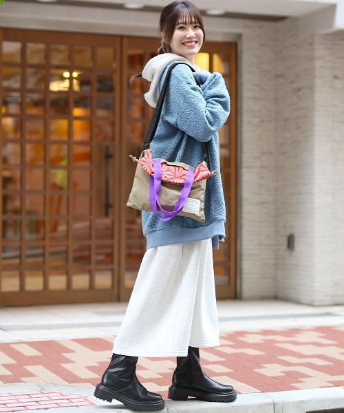 チチカカ（チチカカ）の「2wayショルダートートバッグ（ショルダーバッグ・レディース・ベージュ/カーキ/ブルー・FREE）」の18枚目の写真