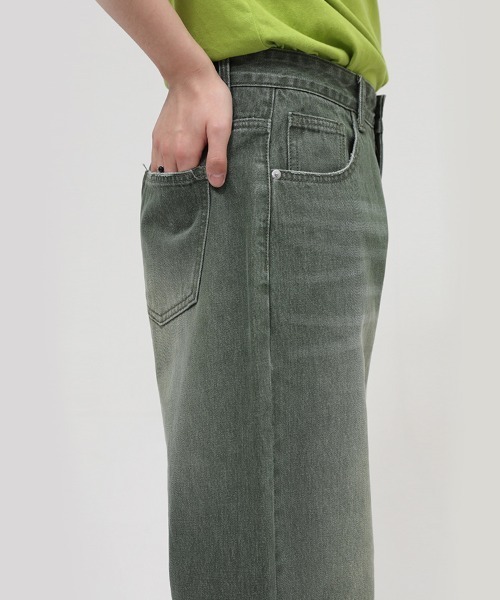 Ressaca(レサーカ)の「ワイドストレートグリーンカラーデニムパンツ(デニムパンツ・メンズ・グリーン・S/M/L/XL)」の5枚目の写真