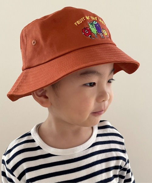 RiNc (リンク)の「【 FRUIT OF THE LOOM / フルーツ オブ ザ ルーム 】 KIDS BUCKET HAT(ハット・キッズ・グリーン/ブラック/ベージュ/オレンジ・FREE)」の4枚目の写真