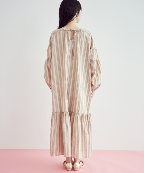 【前後2WAY】袖ボリュームマルチストライプワンピース