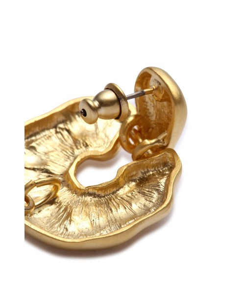 PINKY&DIANNE（ピンキーアンドダイアン）の「バロックパールドロップピアス（ピアス（両耳用）・レディース・ホワイト・ONE SIZE）」の3枚目の写真