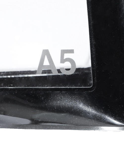 NaNa-NaNa（ナナナナ）の「nana-nana/ナナナナ A5/A6 (PVC) クリアハンドバッグ ショルダーバック 2WAY（ハンドバッグ・レディース・ブラック/パープル/グリーン・ONE SIZE）」の11枚目の写真