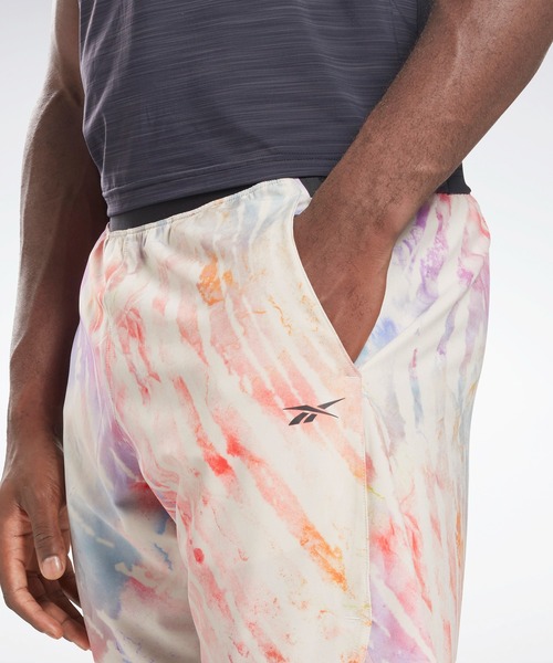 Reebok(リーボック)の「オールオーバープリント ストレングス ショーツ / Allover Print Strength Shorts(その他パンツ・メンズ・ベージュ系その他・SMALL/MEDIUM/LARGE/X-LARGE/XX-LARGE/XXX-LARGE/X-SMALL)」の4枚目の写真