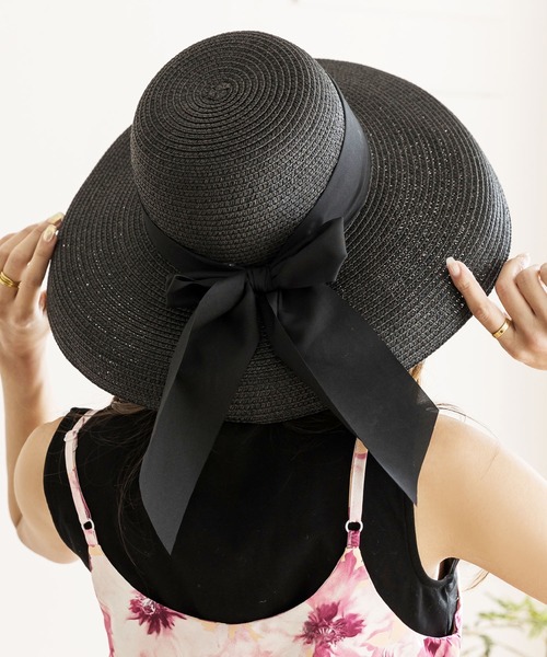 Julia Boutique(ジュリアブティック)の「リボン付きストローハット/22133(ハット・レディース・ホワイト/ブラック/ベージュ・ONE)」の3枚目の写真