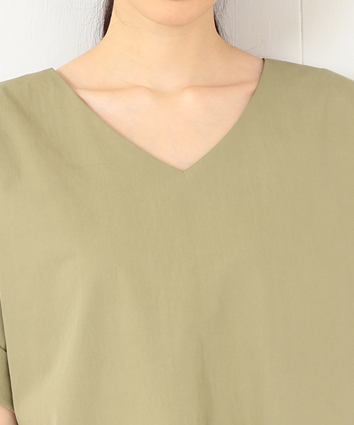 Ray BEAMS（レイビームス）の「RBS / Vネック コクーンロング ワンピース（ワンピース・レディース・オフホワイト/オリーブ・ONE SIZE）」の8枚目の写真