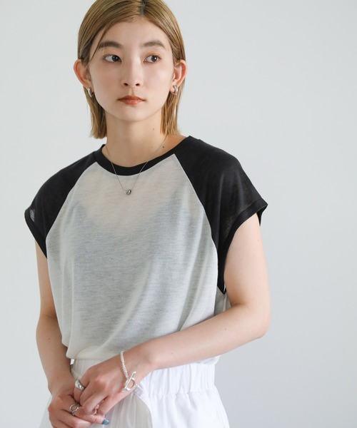 select MOCA(セレクトモカ)の「ラグランスリーブシアートップス(Tシャツ/カットソー・レディース・ブラック/ブルー/グリーン・FREE)」の9枚目の写真