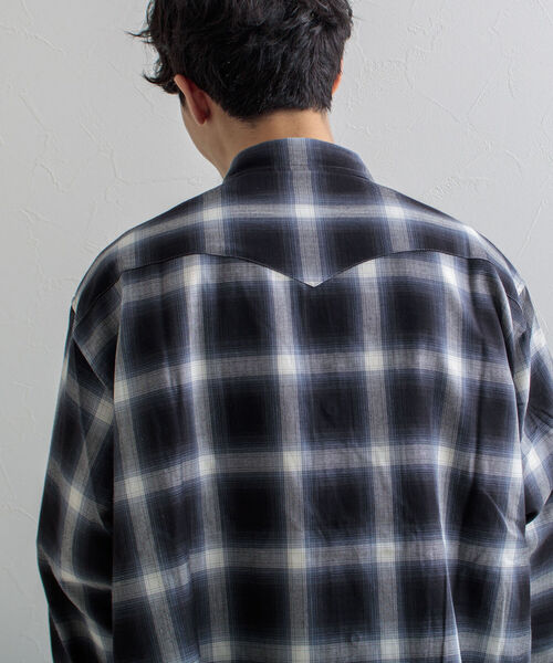 GLOSTER（グロスター）の「【GLOSTER/グロスター】オンブレチェック ウエスタンシャツ（シャツ/ブラウス・メンズ・ネイビー/レッド・M/L）」の8枚目の写真