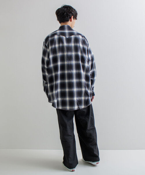 GLOSTER（グロスター）の「【GLOSTER/グロスター】オンブレチェック ウエスタンシャツ（シャツ/ブラウス・メンズ・ネイビー/レッド・M/L）」の12枚目の写真