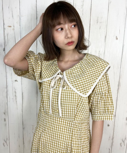 paravion（パラビオン）の「チェックビッグカラーワンピース