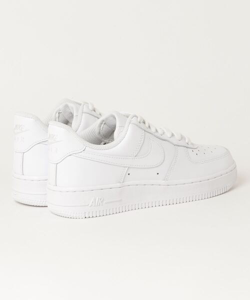 NIKE（ナイキ）の「NIKE WMNS AIR FORCE 1 07 DD8959-100（スニーカー・レディース・ホワイト・23㎝/24㎝/25㎝/22.5㎝/23.5㎝/24.5㎝）」の7枚目の写真